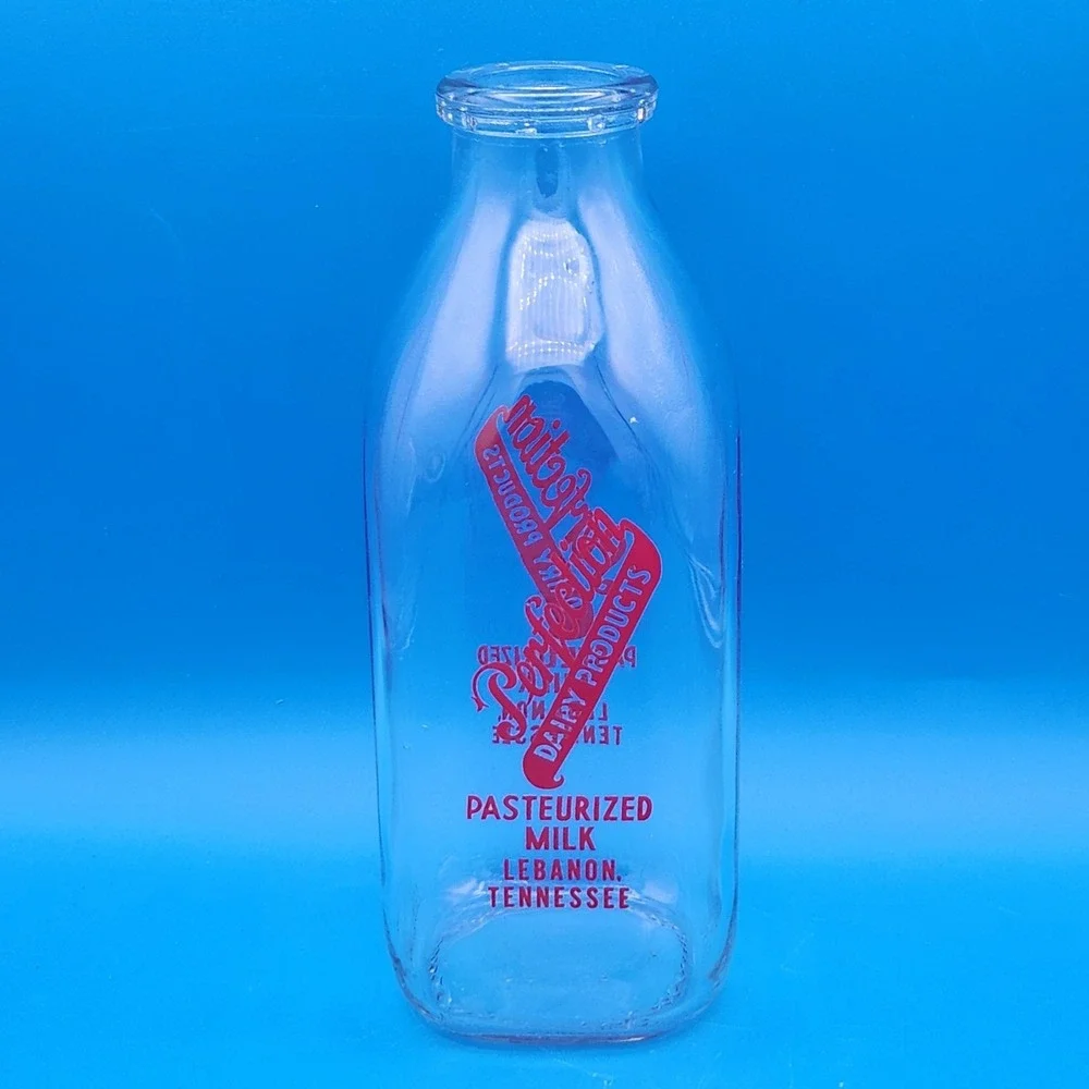 Vintage Perfection Dairy Sept 1966 Bottle Red Pyroglaze 1 Quart SSPQ ACL